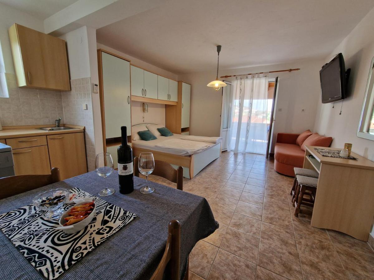 Apartments By The Sea Kampor, Rab - 5037 Экстерьер фото